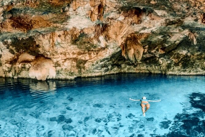 Explore Tulum and Dos Ojos Cenote with lunch and transportation - Transportation, guide style, and English clarity (Oscar, David, Jose)