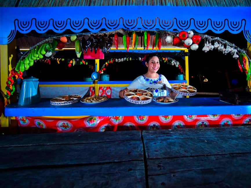 From Cancun: All-Inclusive Xoximilco Park Admission - Food tasting and open bar: how the tasting works