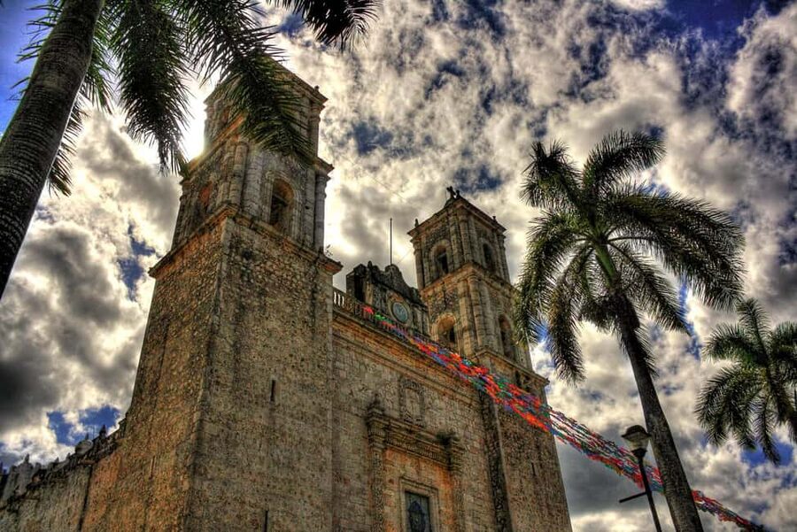 From Cancun: Chichén Itzá, cenote, Valladolid, and Tequila - Chichén Itzá and the Pyramid of Kukulcán: timing, symbols, and what to watch