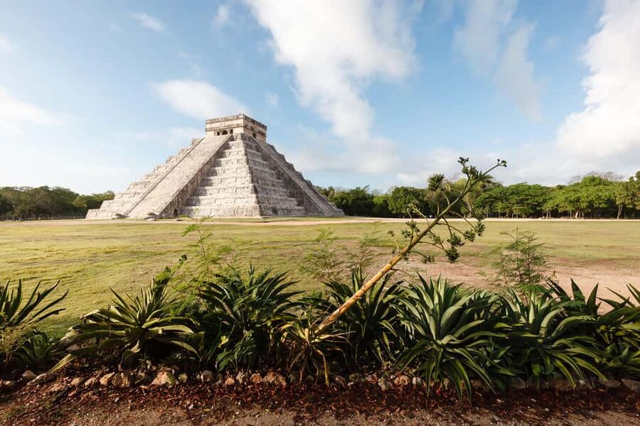 From Cancun: Chichén Itzá, cenote, Valladolid, and Tequila - Ek Balam: the ruin stop that changes the mood