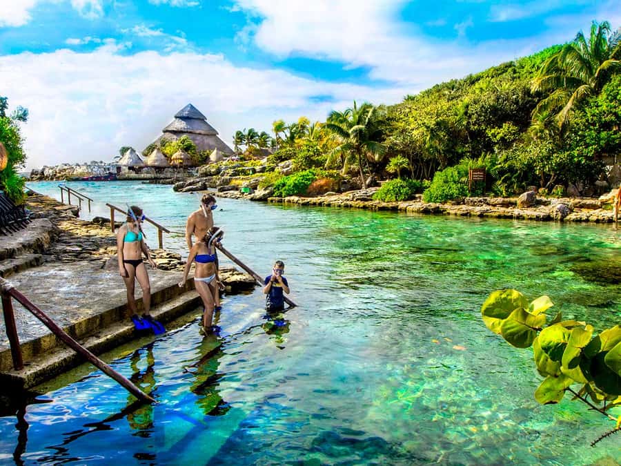 From Cancun: Complete Combo to Xcaret Park! - Key highlights at a glance
