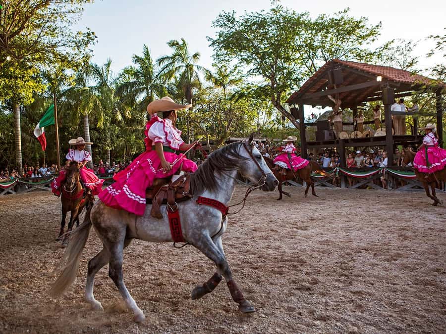 From Cancun: Complete Combo to Xcaret Park! - Beach and natural pools: your recovery time, not an afterthought