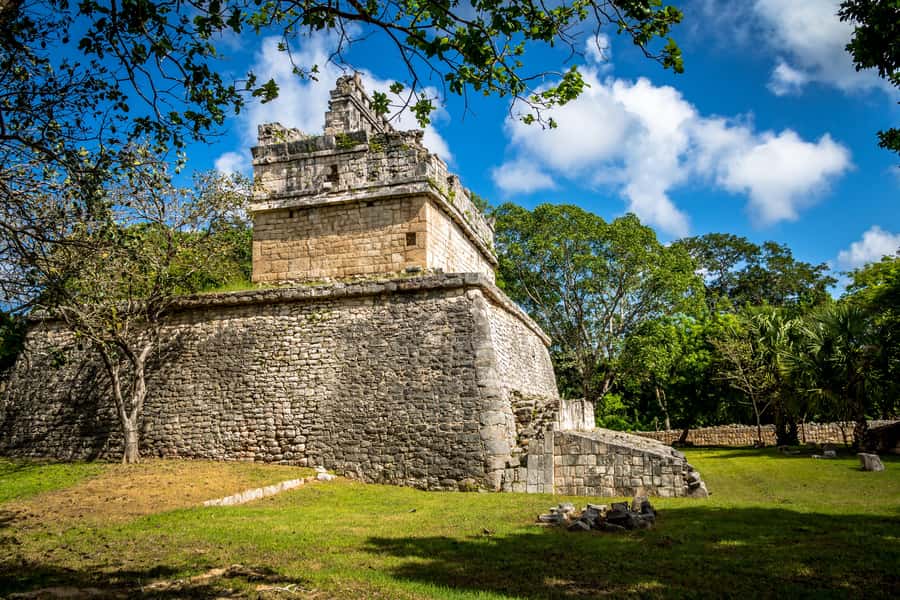 From Cancun: Early access to Chichen Itza - The 9-hour rhythm: hotel pickup, coach ride, and return to Cancun