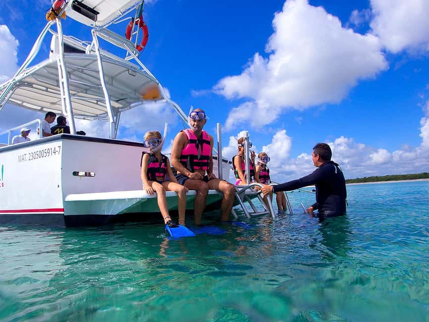 From Cancun: Xcaret Park All-Inclusive - Wildlife and Nature Stops: Coral Reef Aquarium, Butterfly Garden, Aviary