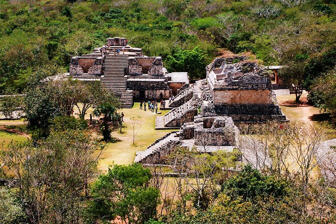 Full Day Guided Tour of Tulum and Coba, 4 places in 1 Day - Playa del Carmen center for one hour: a quick reset, not a full meal day