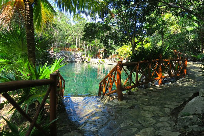 Full-Day Tour of Tulum Ruins and Cenotes with Lunch - The lunch part: Mayan-style tacos and what is actually on the menu