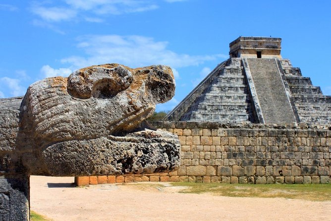 Full-Day Tour to Chichen Itza and Sacred Cenote from Cancún - Chichén Itzá Touring: Temples, Astronomy Stories, and Photo Time