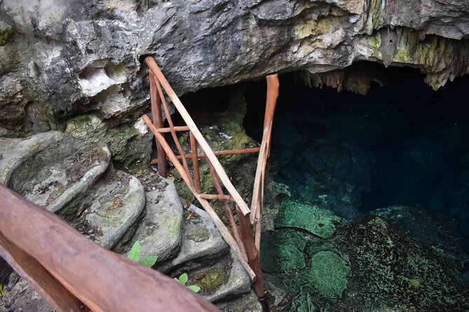 Half Day Cenotes Tour - Meeting up in Cancun: the 7:30 start and pickup reality
