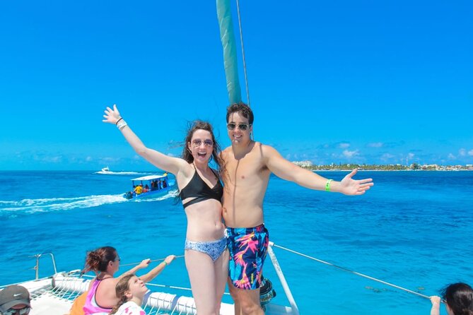 Half Day Sailing Private Catamaran to Isla Mujeres - Drinks, Music, and the Group-Friendly Vibe
