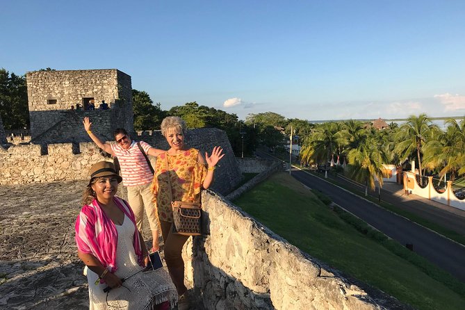 Holbox tour from Cancun and Riviera Maya - Isla Holbox Time: Lunch, Free Time, and the Golf Cart Reality