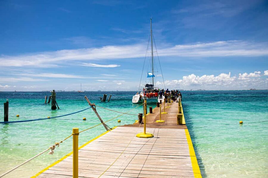 Isla Mujeres: Catamaran Ride with Open Bar, Snorkeling, and Lunch - Your 8 to 10 hour catamaran day from Cancun