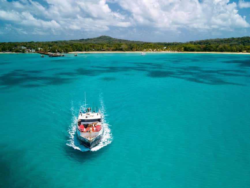 Isla Mujeres: Catamaran Ride with Open Bar, Snorkeling, and Lunch - What to bring and how to stay comfortable in the sun