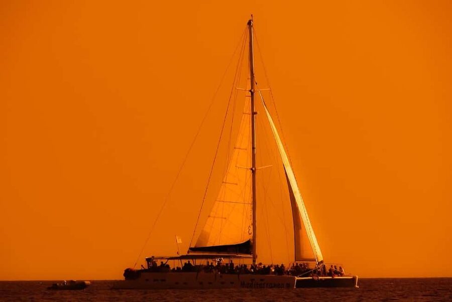 Isla Mujeres: Catamaran Ride with Open Bar, Snorkeling, and Lunch - Snorkeling at the reef stop: short time, clear water, easy entry