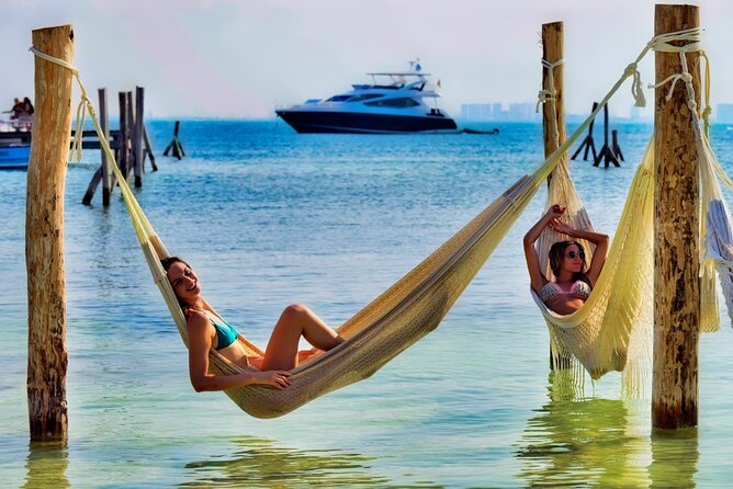 Isla Mujeres Catamaran Sailing Experience with Lunch & Open Bar - Snorkeling Rules and the 45-Minute Reef Moment