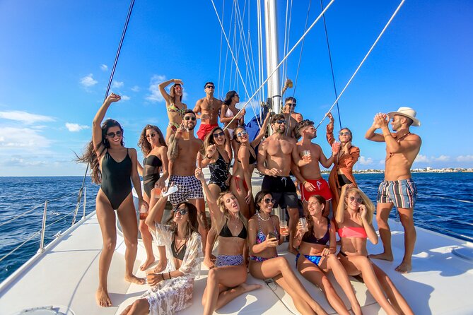 Isla Mujeres Catamaran Tour from Cancun with snorkel and Open Bar - Your Big Picture Day Plan, From Marina Sailaway to Playa Norte