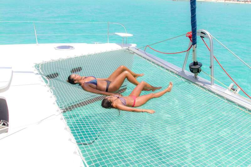 Isla Mujeres: Catamaran with Open Bar, Snorkeling and Lunch - Isla Mujeres free time: 2 hours to explore without losing the day