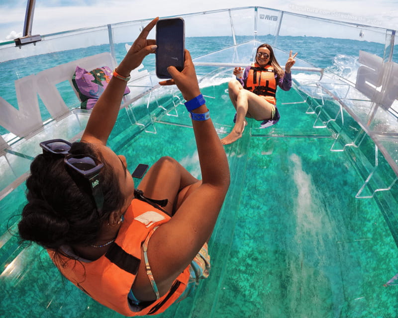 Isla Mujeres: Clear Boat Ride - Underwater views and marine life: fish, coral, and the shipwreck question