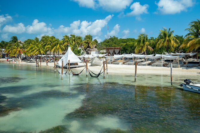 Isla Mujeres Plus by Albatros Catamarans - Onboard and Beach Club Food and Drinks: Big Included Value