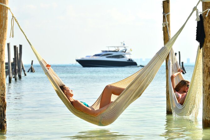 Isla Mujeres Snorkeling & Catamaran Adventure Tour - Isla Mujeres free time: using 90 minutes without feeling rushed