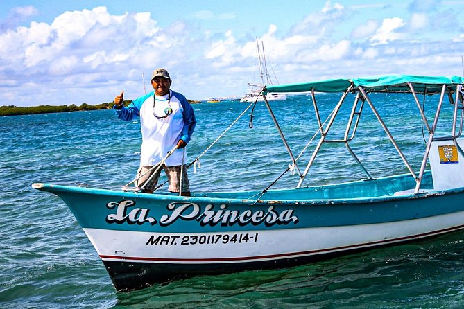 Isla Mujeres Snorkeling Tour Adventure - Stop 1: Lighthouse Reef and that shallow-reef rhythm