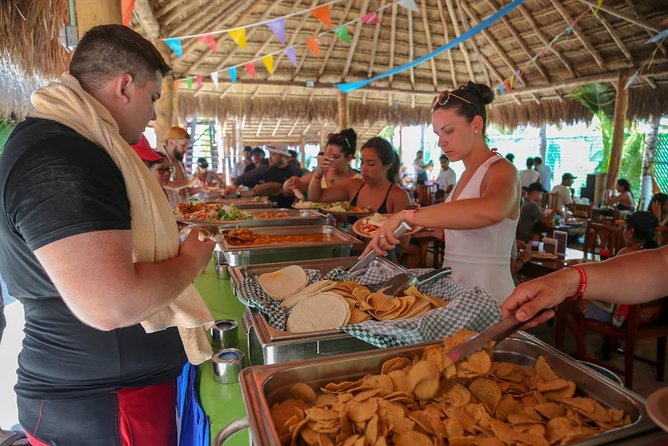 Isla Mujeres tour from Cancún (open bar, lunch ) - Price and Real Costs: How to Judge This Deal