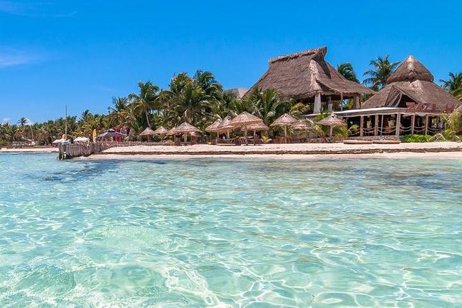 Isla Mujeres tour in a Catamaran with snorkel, open bar, lunch - Weather risk and communication: plan like a calm adult