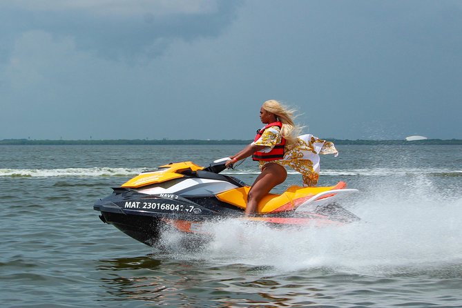 Jet Ski Rentals in Cancun: 30-Minute Option (Shared Jetski) - Safety and guidance that keep the ride from feeling risky