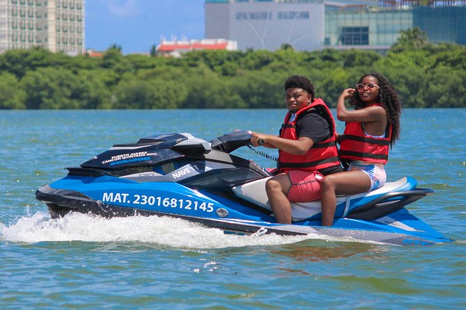 Jet Ski Rentals in Cancun: 60-Minute Option (Shared Jetski) - Gear Advice: Rash Guard, Water Shoes, and Sun Strategy