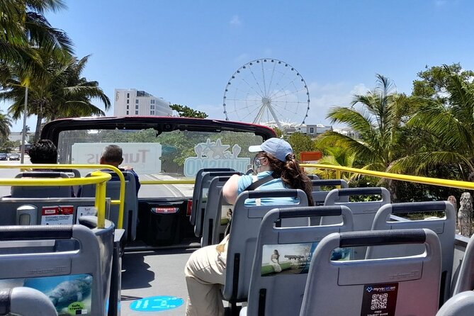 Live the Cancun City Experience! Round Transportation from Cancun - El Meco plus downtown stops, in the right order