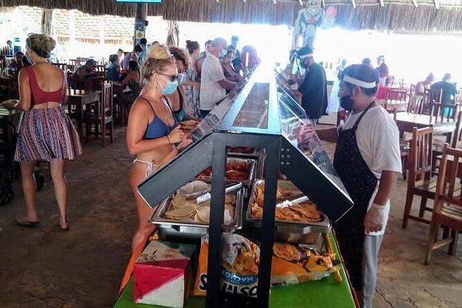 Live The Luxury Catamaran Isla Mujeres Tour in Cancun - Open Bar Timing, Drinks, and How to Avoid Surprise Charges