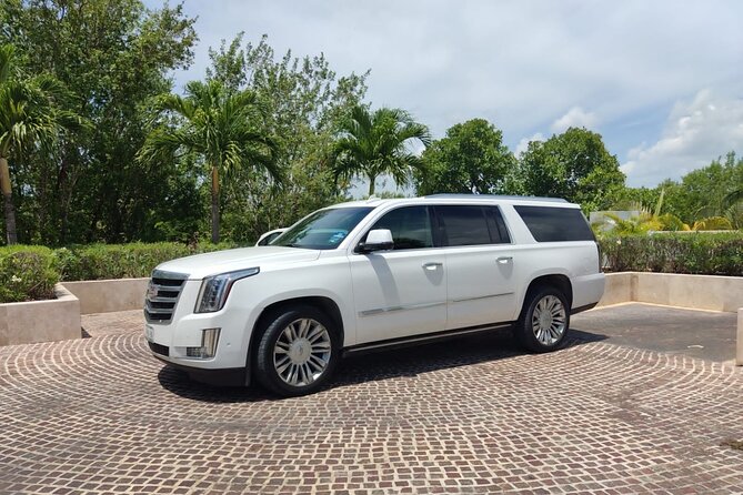 Luxury one way Cancun transfer from Cancun airport - Timing, Hours, and Flight Changes