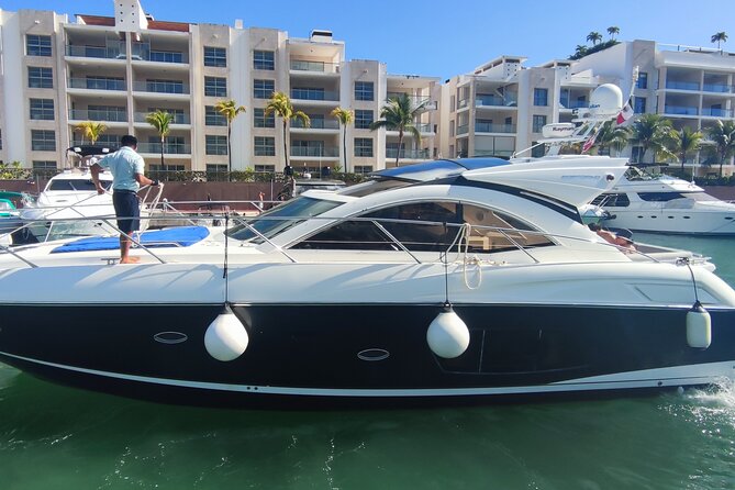 Luxury Sunseeker 50 - 6 hs Cancun - Isla Mujeres (MagicSea-SS) - Snorkeling, paddleboard, and kayak time that actually feels usable