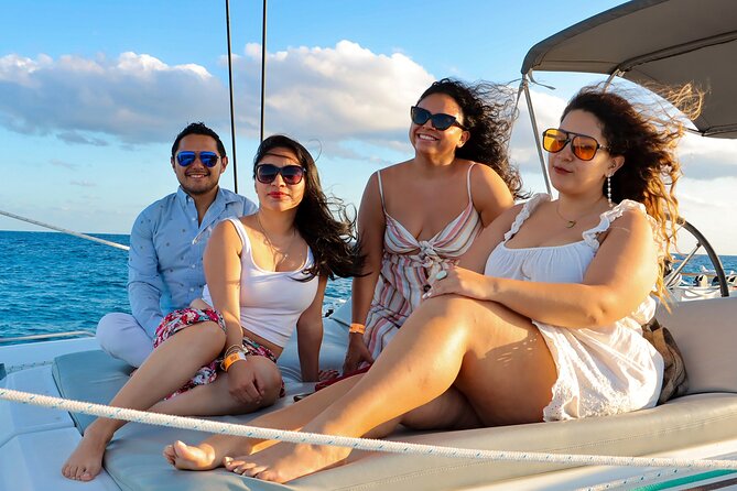 Luxury Sunset Sailing Cruise in Cancun with Light Dinner and Open Bar - Price and Value: Is $109 Worth It for a Cancun Sunset Sail?