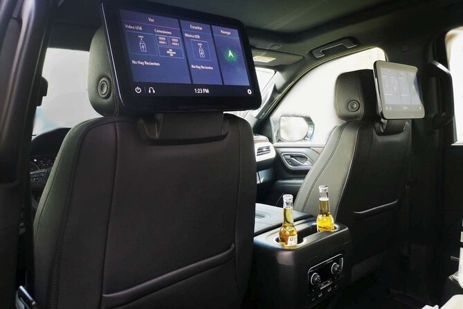 Luxury Suv Departures from Cancun Hotel Zone to Airport - What You Can Expect in the 45-Minute Cancun Drive