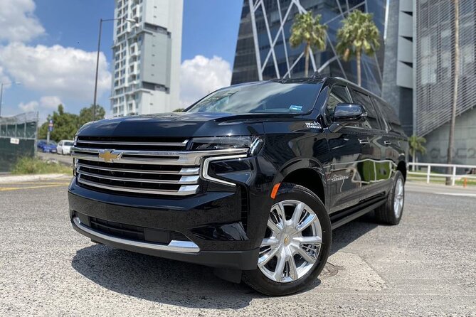 Luxury Suv from Cancun One Way International Airport - From Cancun Airport to your hotel, the point is speed with comfort