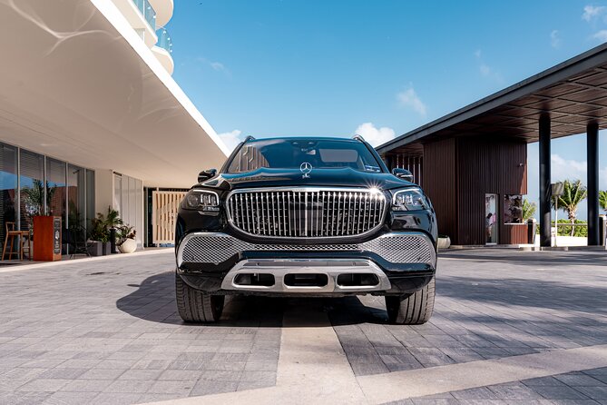 Luxury Transfers in a Mercedes Maybach GLS 600 - Who should book this Maybach transfer in Cancun?