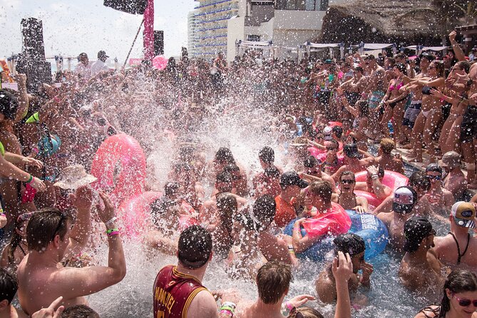 Mandala Beach Club Cancun - Price and timing: the 11:00 AM to 5:30 PM day block
