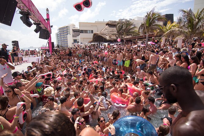 Mandala Beach Club Cancun - Food, drinks, and the upgrade math: Mandala Pass and Golden Pass