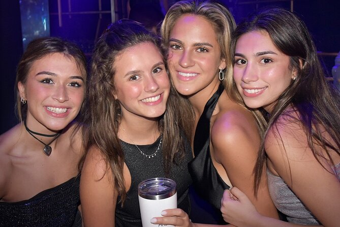 Mandala Cancun NightClub - Music and mood inside Mandala, including the electronic edge