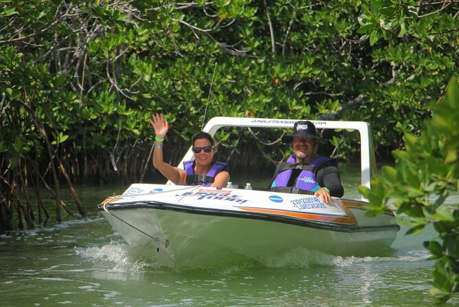 Mangrove and Lagoon Speed Boat Tour - Entering Puerto Madero: Getting There Without Stress