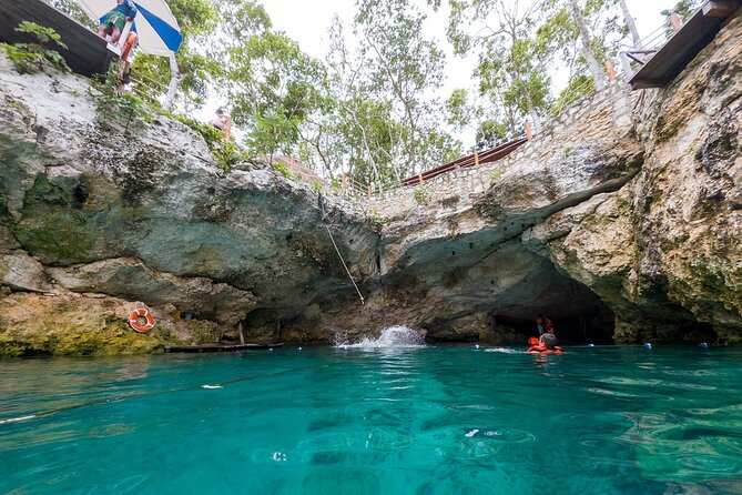 Mayan ancient tour. Tulum, Coba, a mystical cenote and Playa del Carmen tour. - Tulum Archaeological Site: sea views and early light