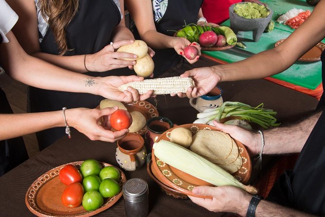 Mexican Cooking Class with fresh Local Market ingredients selection and transpor - How the Day Flows: Pickup, Group Size, and the Real 4 Hours