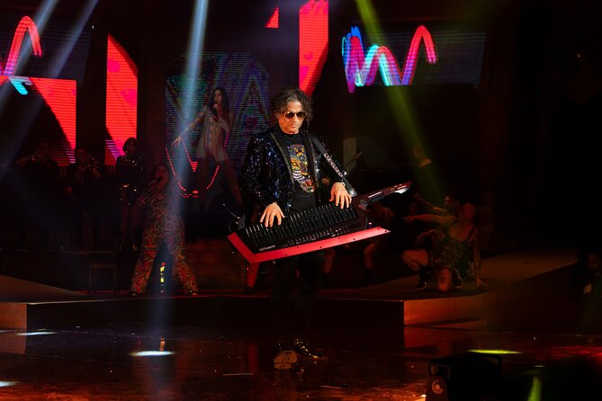MYST Euphoria Music and Show in Cancun - Crowd energy: who this show fits best in Cancun