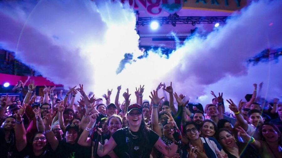 Neon Glow night Beach Party Regular - What You’re Actually Buying at Neon Glow Cancun