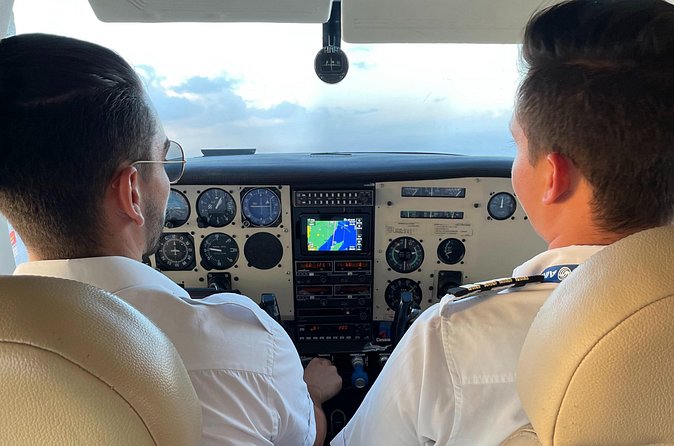 Plane rental Cancun to Cozumel - The flight experience: views, photos, and the snack moment