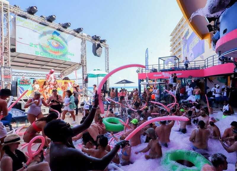Premium Beach Party Coco Bongo - Interactive moments: judging, bikini contest, and wet T-shirt fun