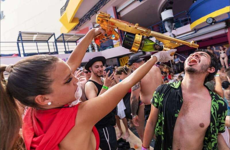 Premium Beach Party Coco Bongo - Where to meet and what to bring for a smooth check-in