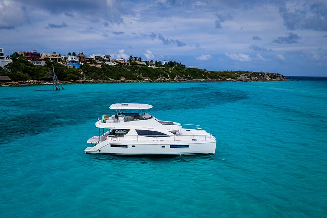 Private All Inclusive Sunset DJ Cruise – 51' Leopard Cancun - Where you meet and how the flow stays simple