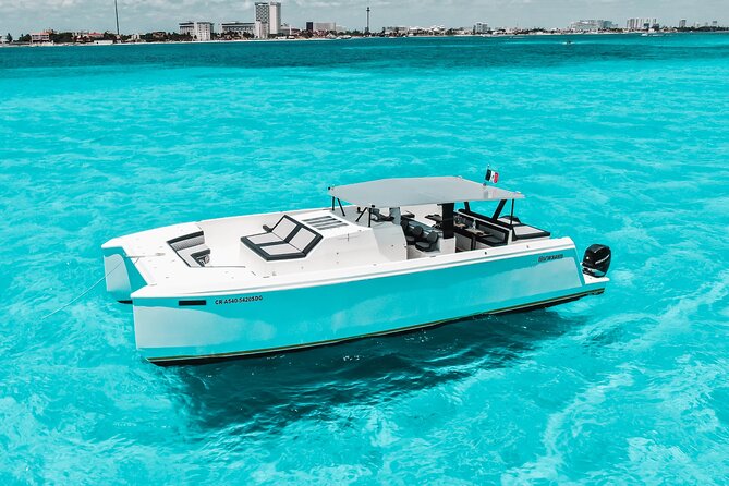 Private Atomic Catamaran Tour to Isla Mujeres - Atomic catamaran to Isla Mujeres, what you are really paying for