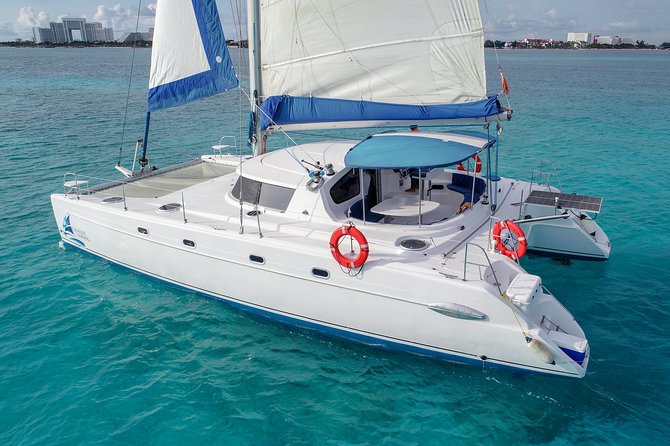 Private Catamaran from Cancun to Isla Mujeres | For up to 30 pp - Boat time details you should factor in